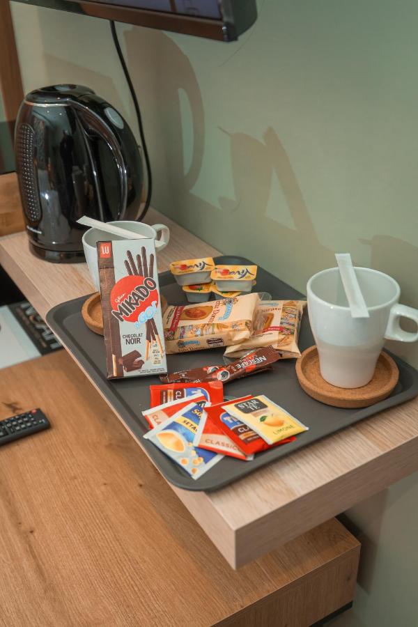 Noah Gate Hotel & Suites - 4