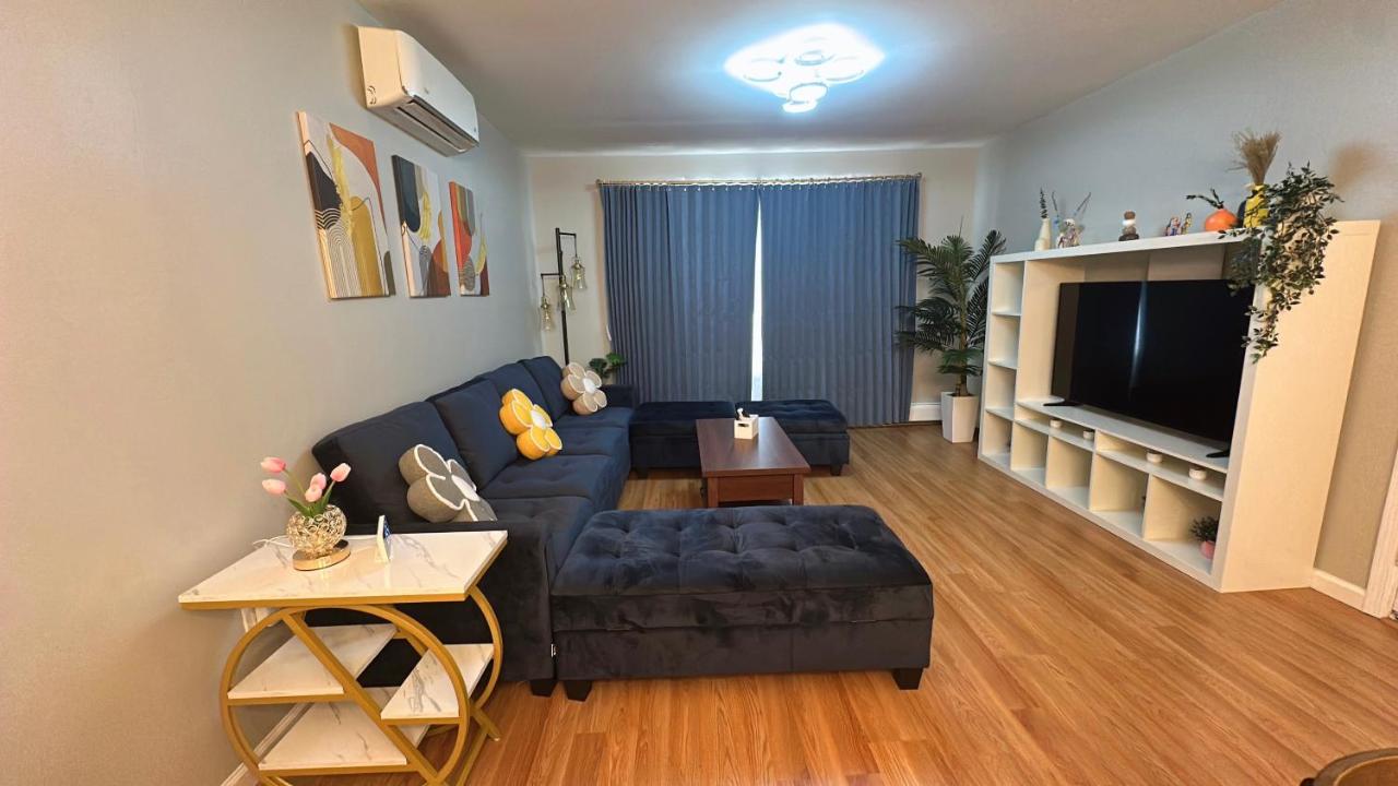 Spacious Modern 3BR2BA Free Parking Near NYC - 5