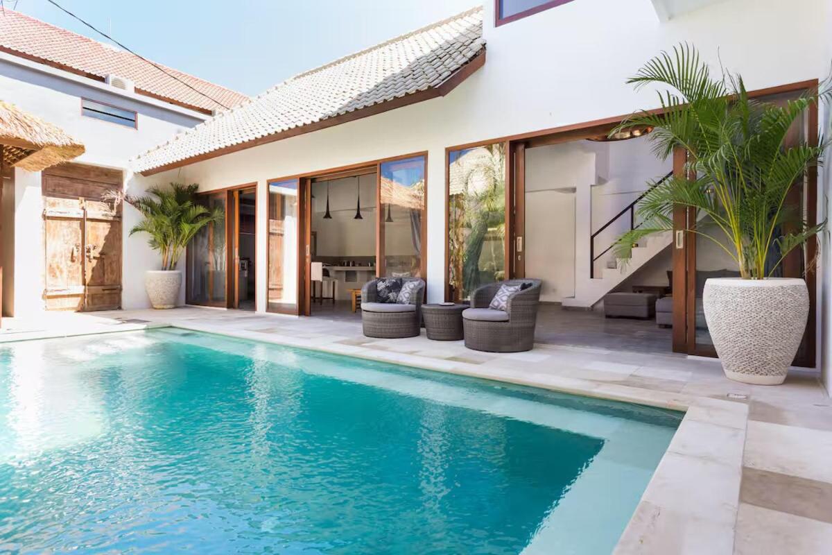 Luxury Villa Casey - Walk to the Beach