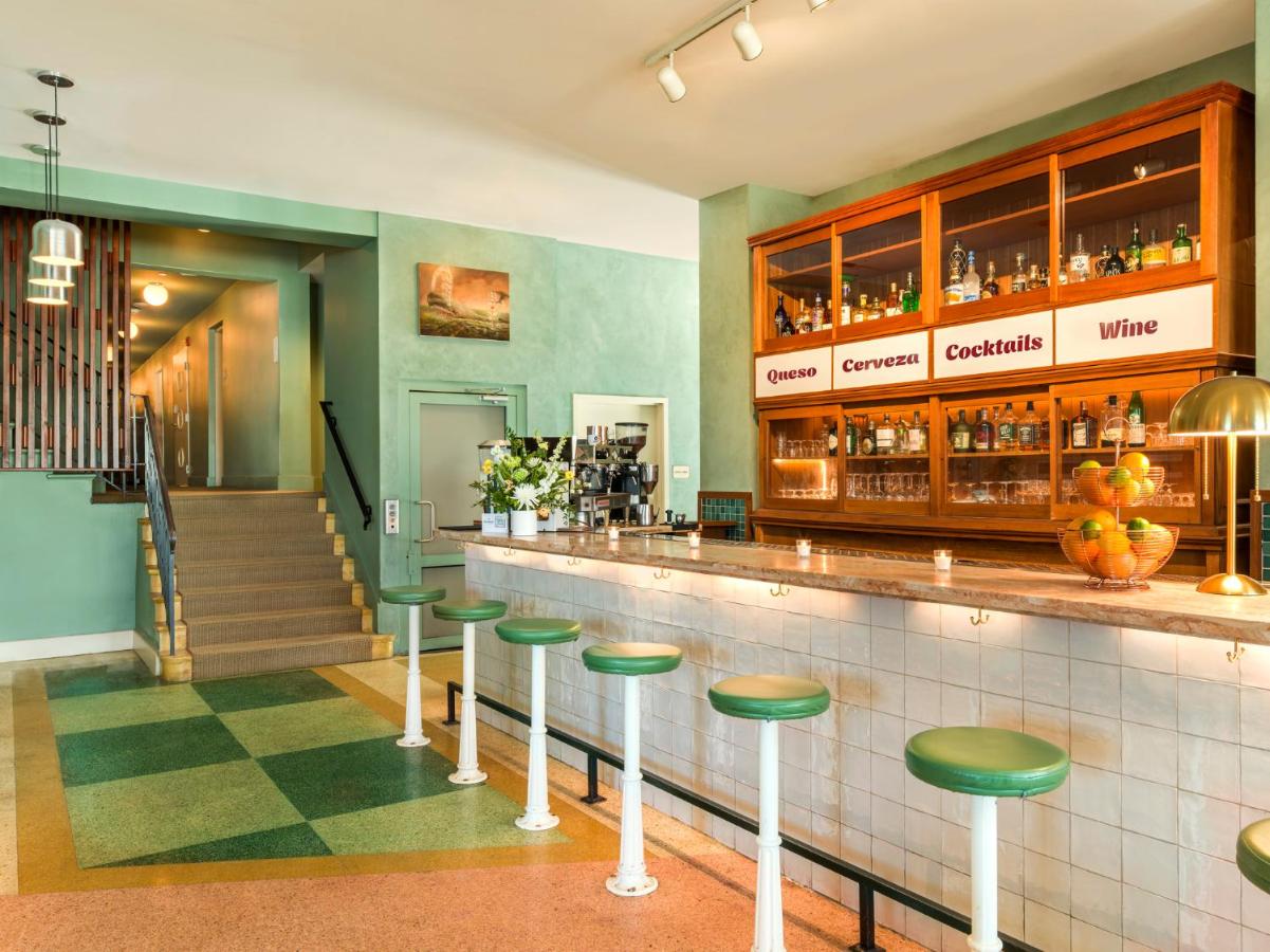 Hotel Trouvail Miami Beach - 5