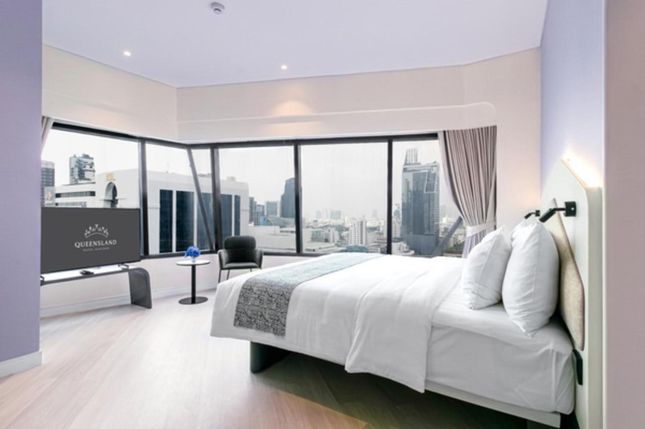 Queensland Hotel Bangkok - 2