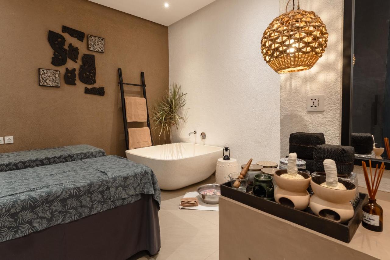 The Balangan Hotel Uluwatu - 2min to Beach & 5min to Bali's Best Golf - 3