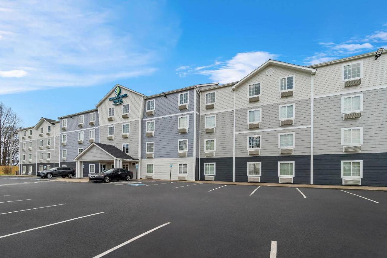 Image: WoodSpring Suites Memphis East I-40