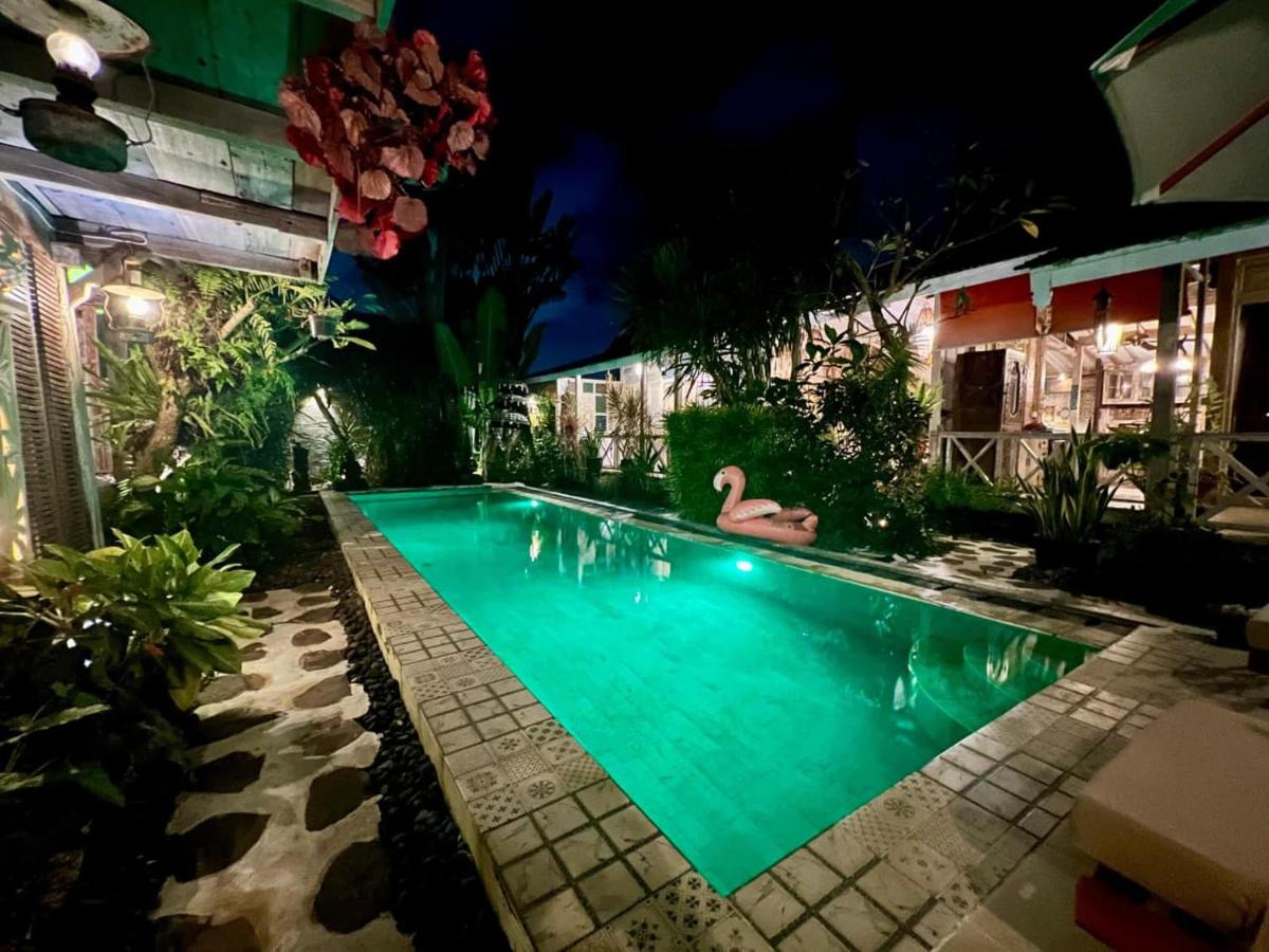 Wooden Cabin In Jimbaran - Marigold Suite