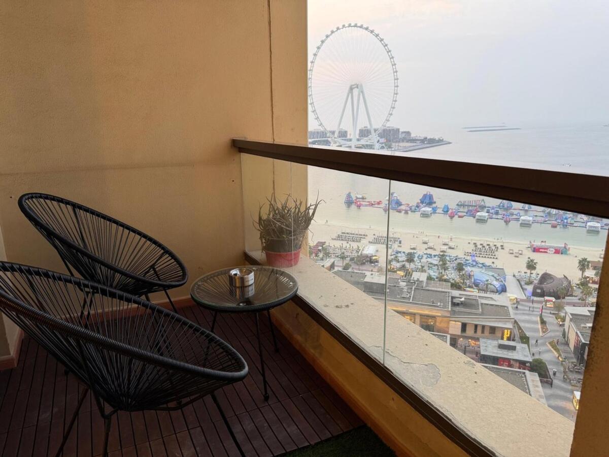 Premium 3BR plus maid room -Beachfront -Monthly Stay - 3