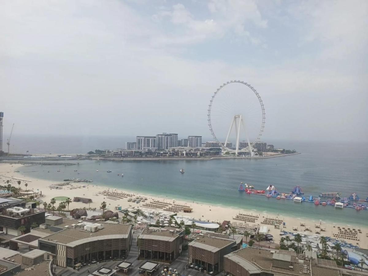 Premium 3BR plus maid room -Beachfront -Monthly Stay