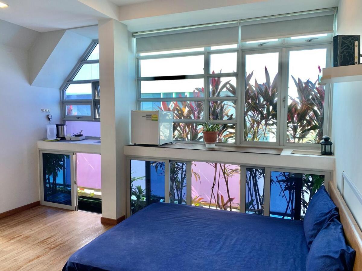 Skyroom w a pool & jacuzzi near Kembangan MRT EW green line - 2