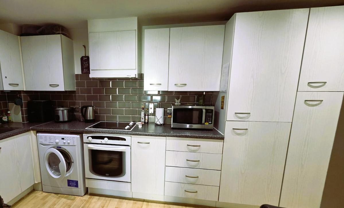 Modern 1-bed apartment near Central London - 4