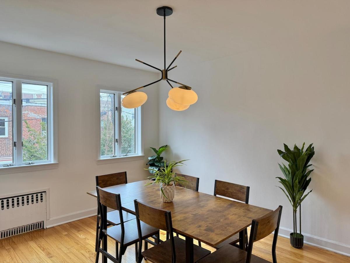 Spacious with NYC views, washer & dryer - 4