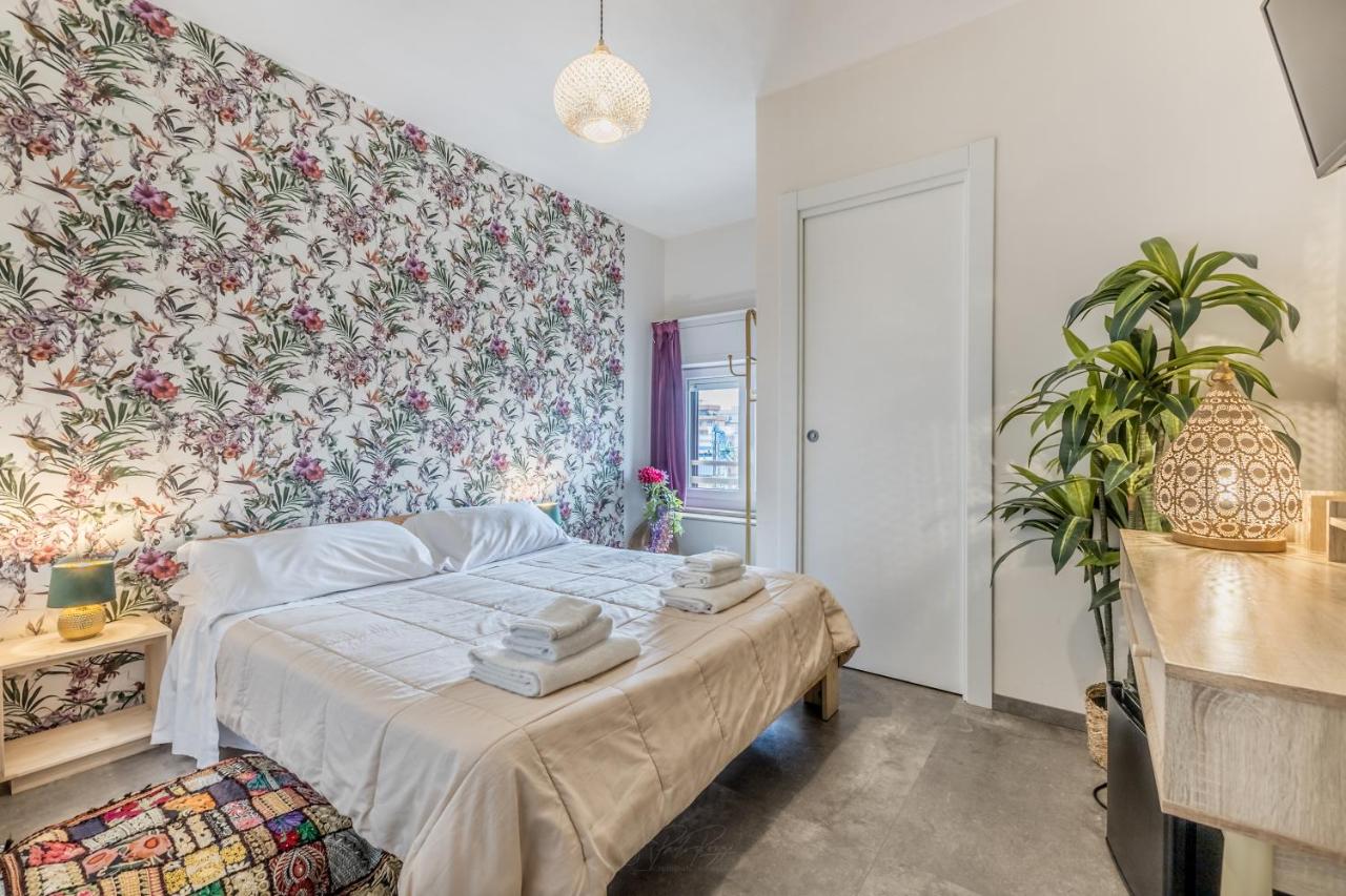 ASIAN LOVE historic center Fiumicino - 4