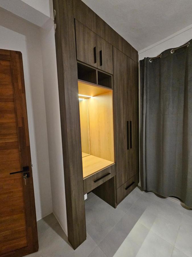 Calm and Newly furnished apartment in the centre of Curepipe - 5