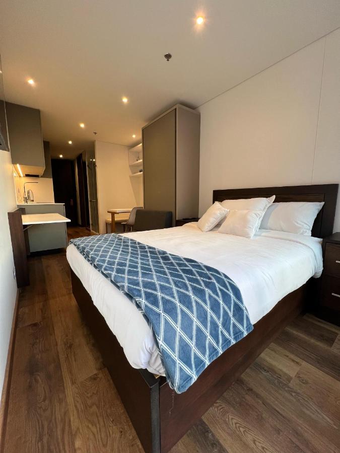 Travelers Smart Suites - TAJ 97