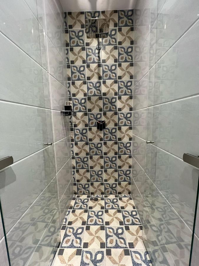 Travelers Smart Suites - TAJ 97 - 3