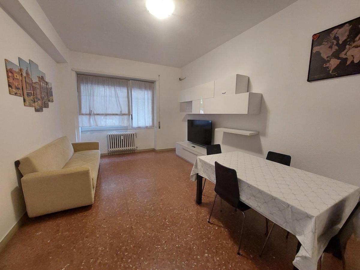 La Casetta Ostiense The Pyramid of Rome - 5