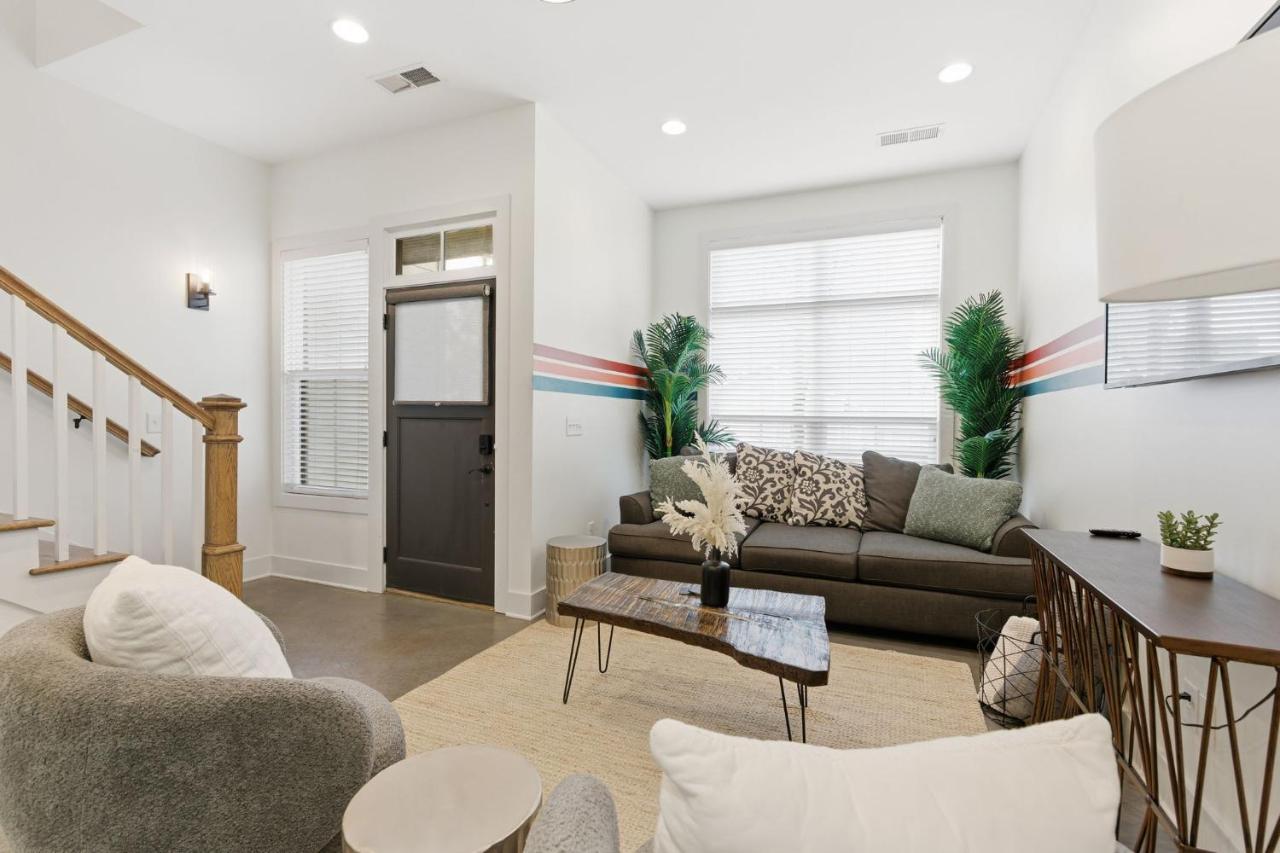 Modern 3BR with Rooftop - 10 Min to Broadway - 5