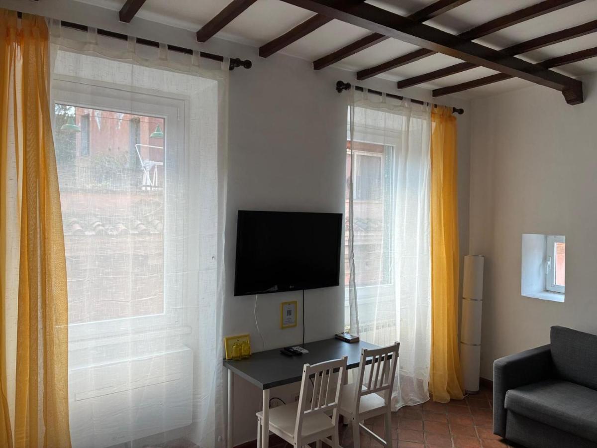 The Yellow Nest - Apartment Suite in Trastevere - 5