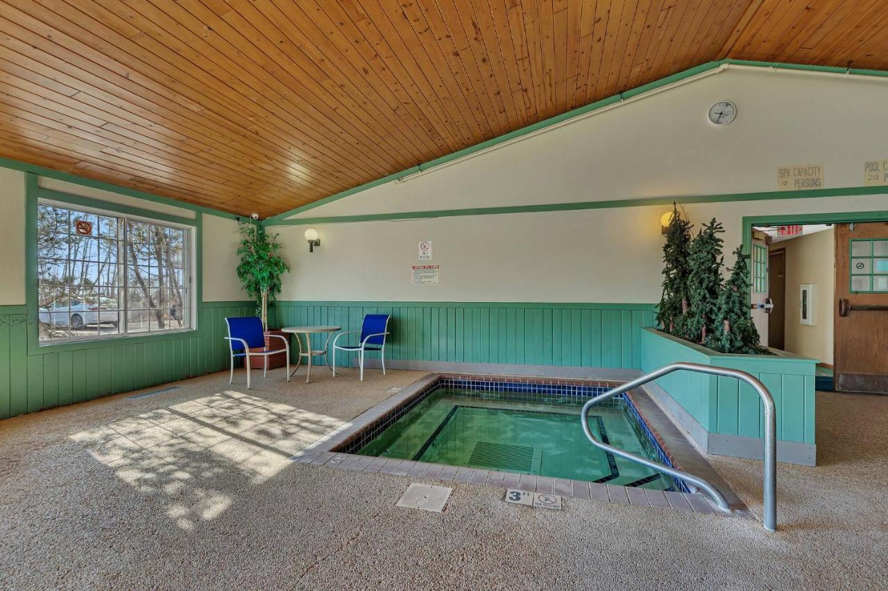 Garrison Inn & Suites — photo 21