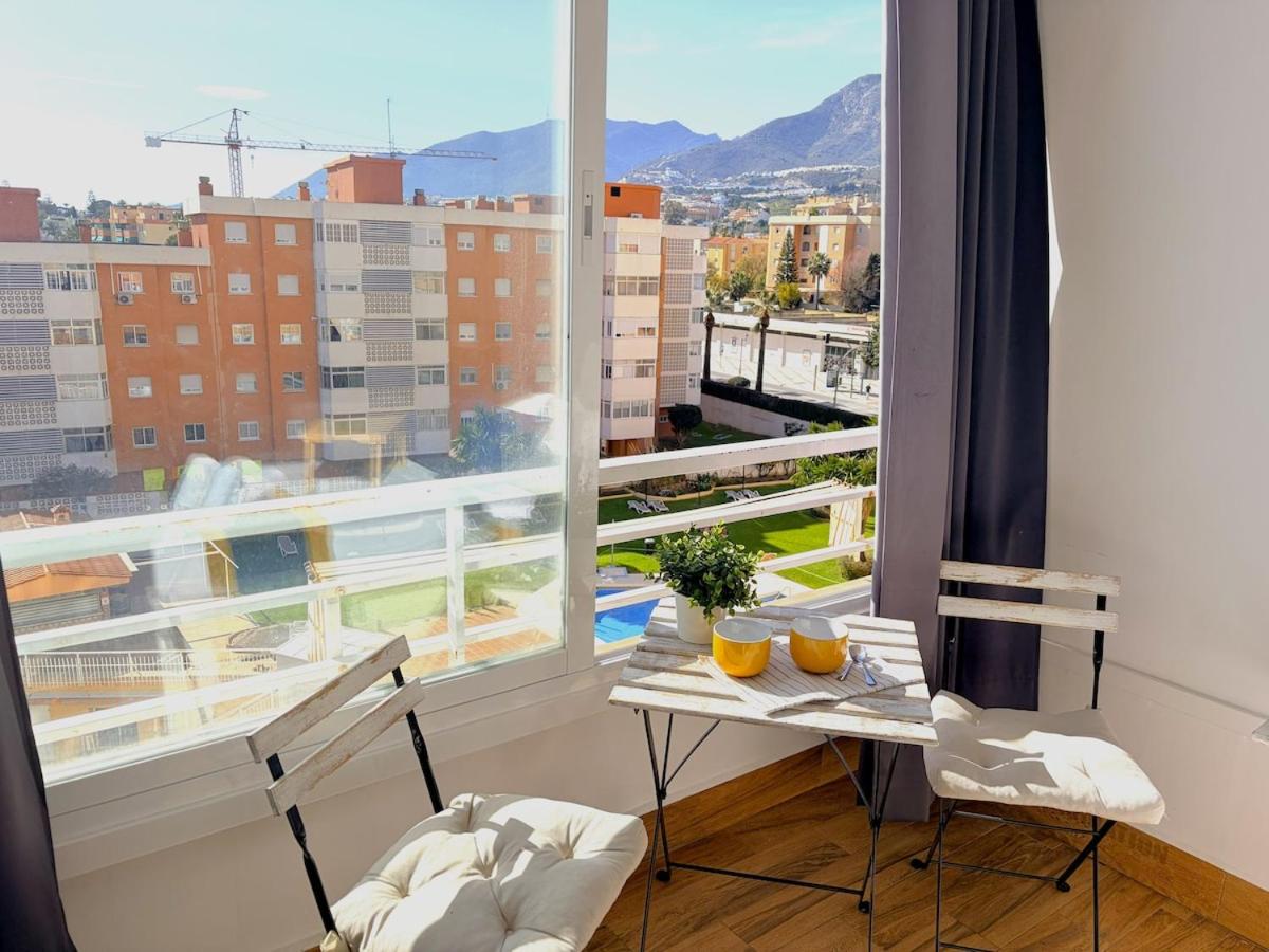 Evans Realty CO Estudio en la playa y piscina - 2