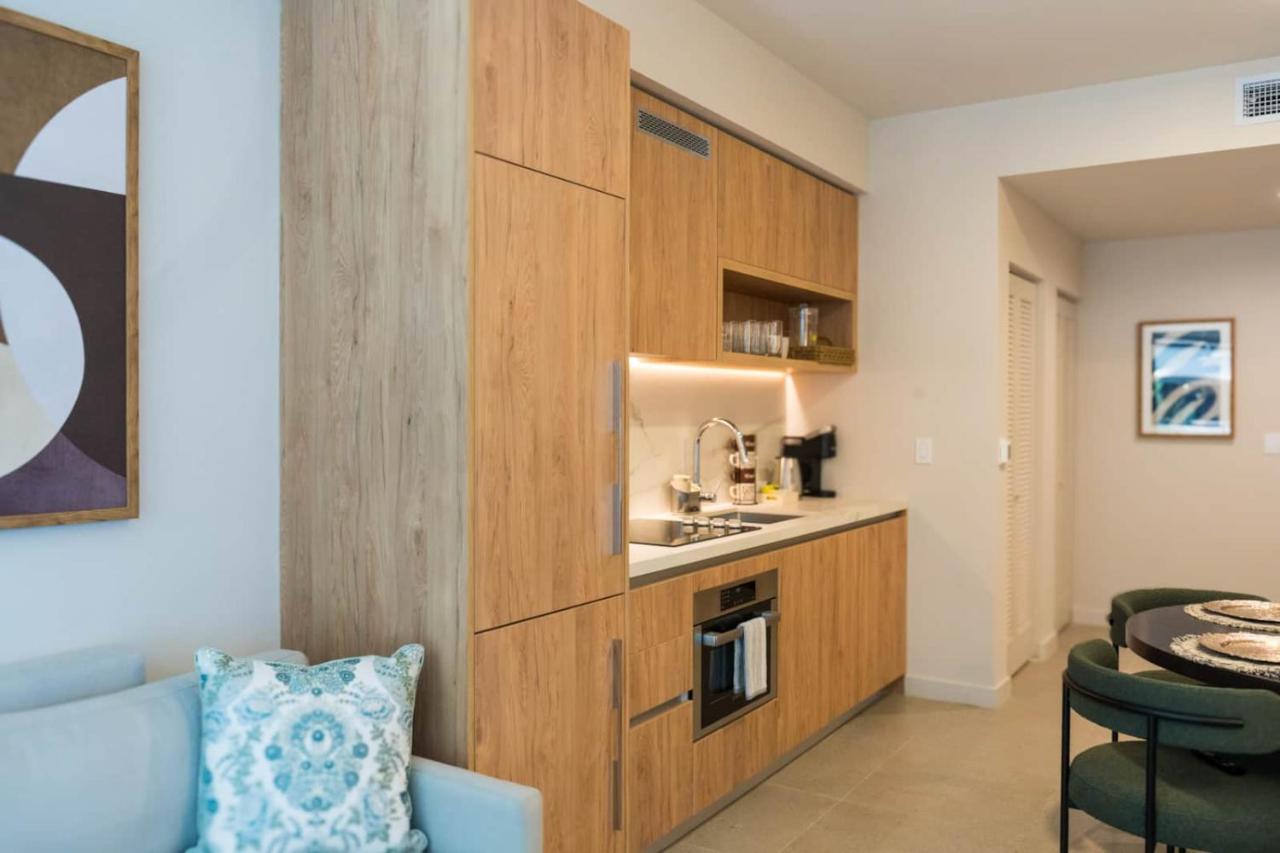 NEW Apt with PATIO in Downtown | CP Collection - 5