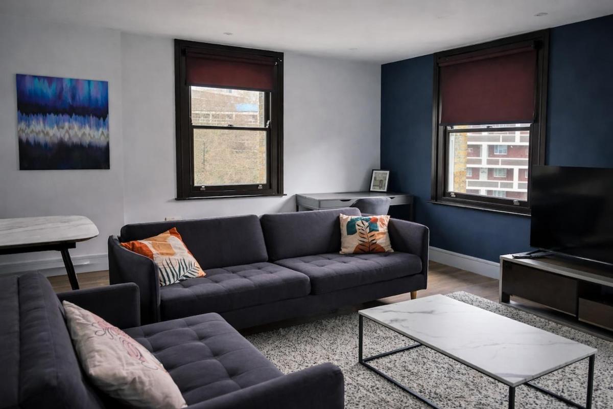 Stylish 2BR London Flat with Workspace in Bayswater