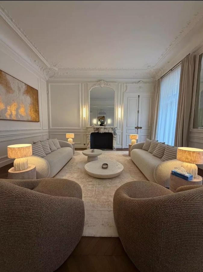 3BR Pierre Charron Champs Elysee - 5