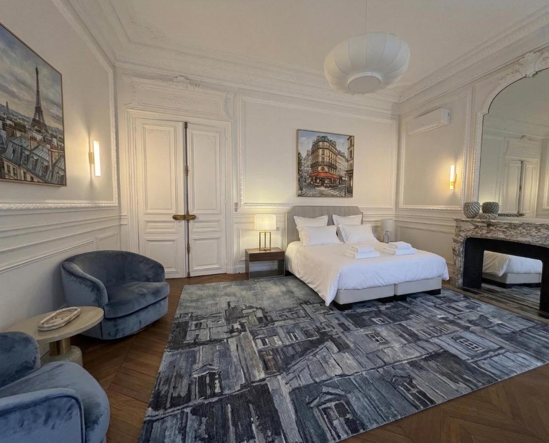 3BR Pierre Charron Champs Elysee - 2