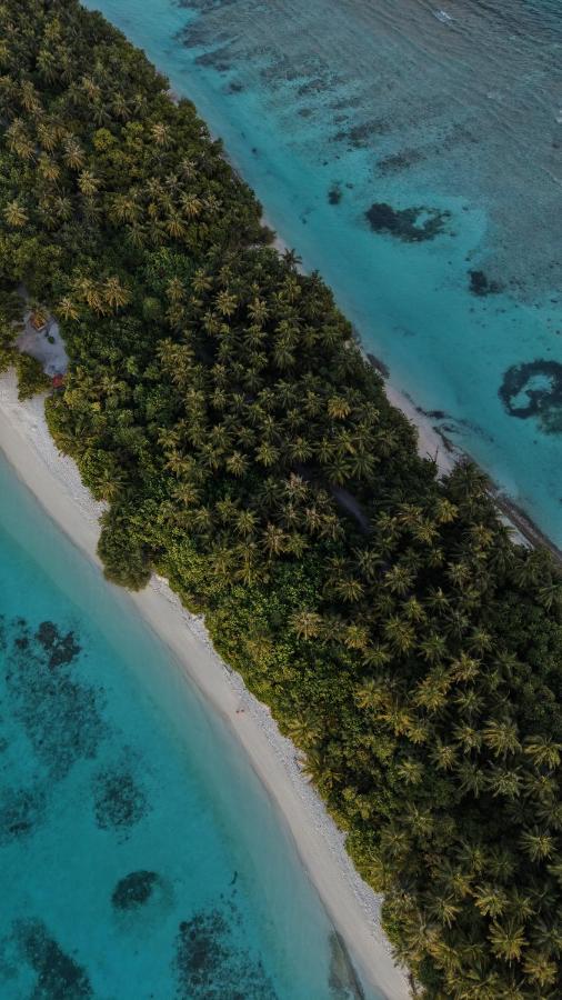 Sun Beach Dhigurah - 3