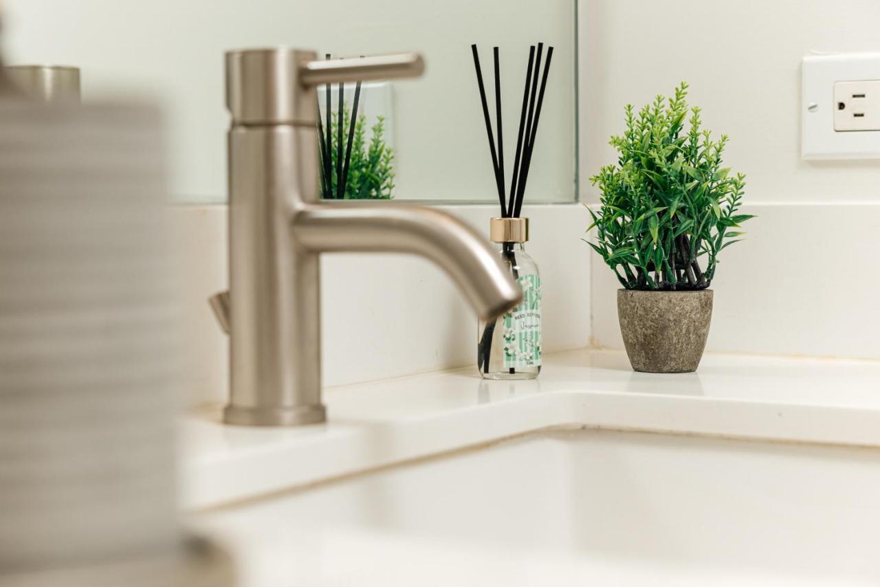 Lux Hotel Style 2 bedroom K Town with parking and GYM - 3