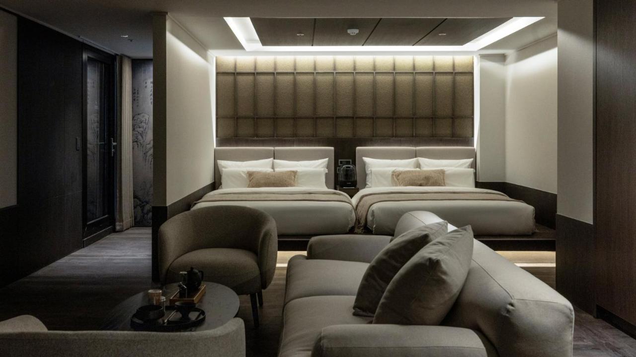 Loop Seoul Retreat by Anook Seoul Hongdae - 2