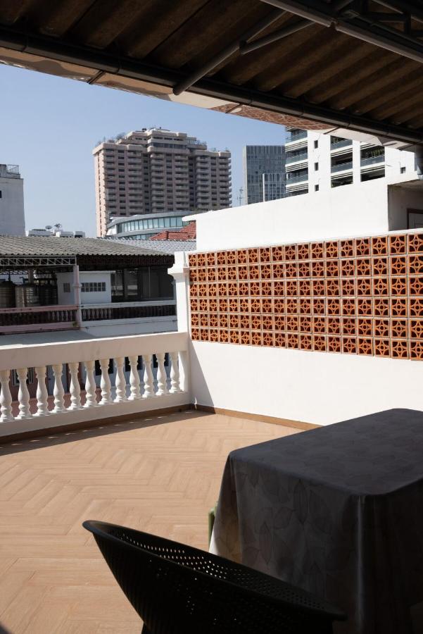 BKK CBD Whole-Floor Apt 3BR 2BA 7-Min to MRT - 4