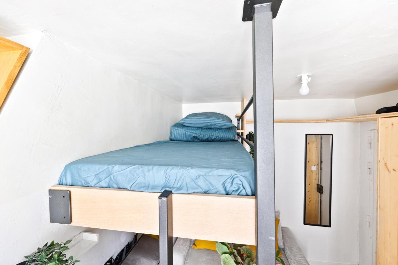 Le Marais Cozy Studio Apartment Free NetFlix - 2