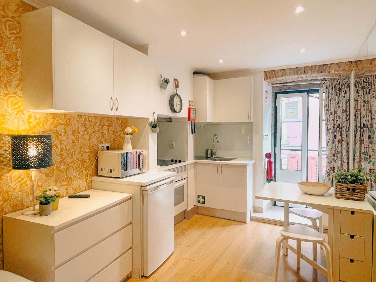 Stay as a Local! - Bairro Alto Typical Low Cost Studios - 4