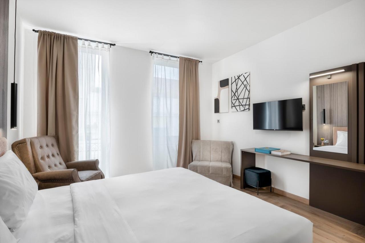 Athenian Heart Suites - 2