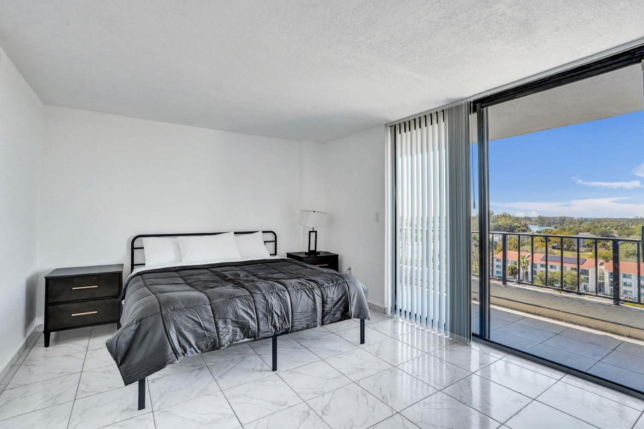 Private 1BR Free Parking Miami Gardens - 1019