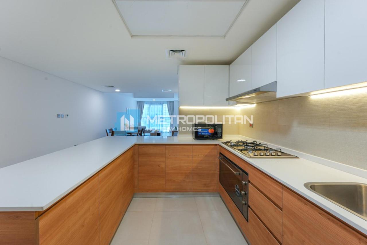 MCRE Spacious 3BR in Reem Island ,Near Downtown Abu Dhabi - 2