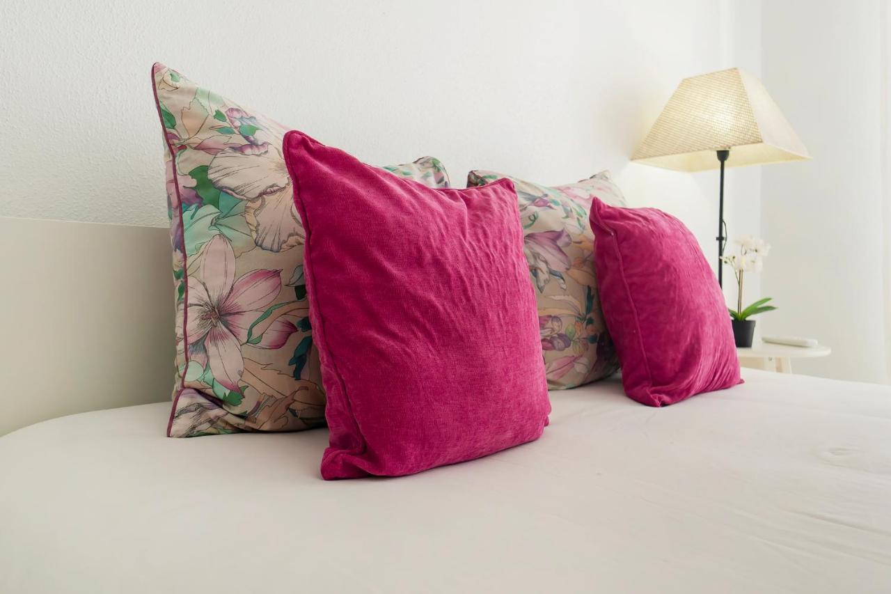 Spacious and Central, 6 min Walk to Beach - 2