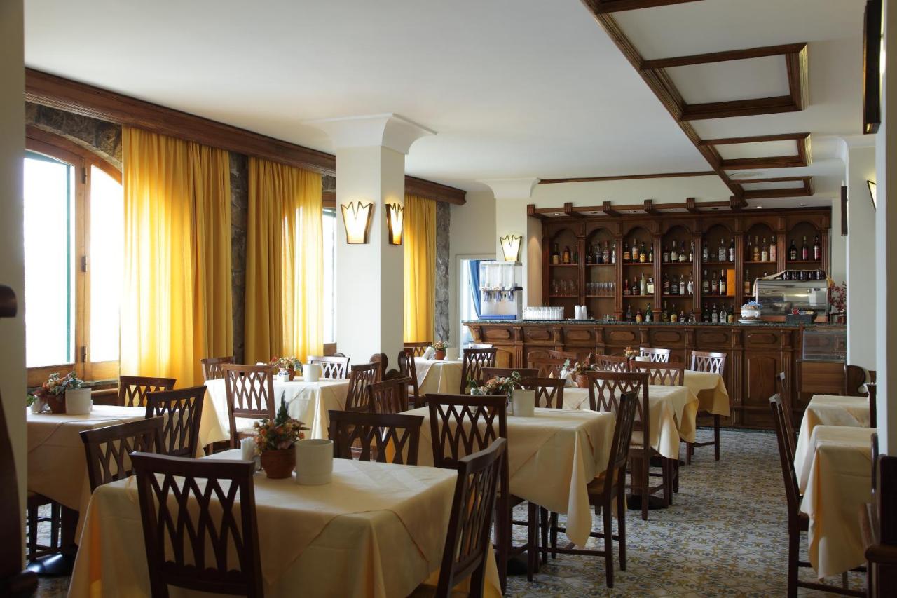 Hotel Mega Mare photo