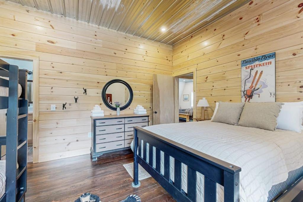 Valley Vista Cabin — photo 19