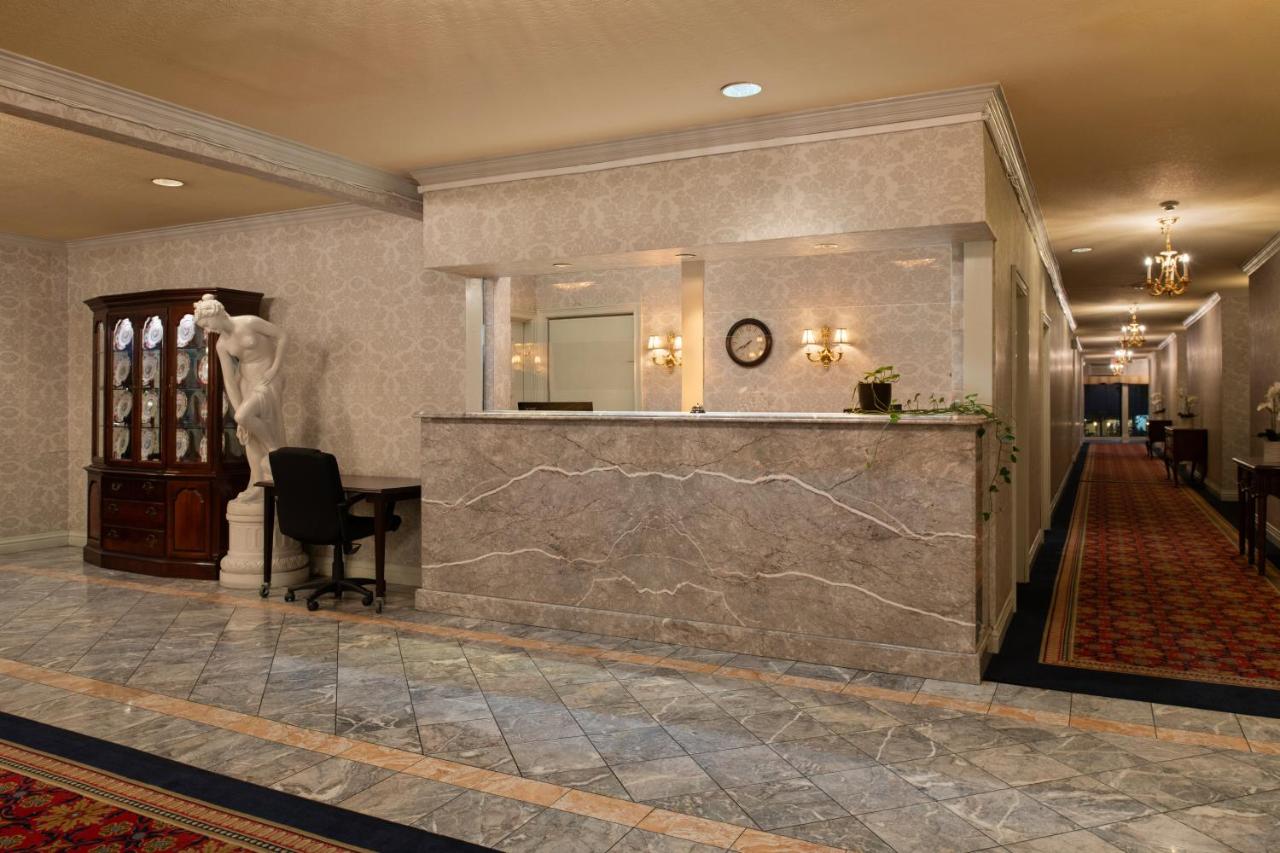 Carlyle Hotel — photo 7