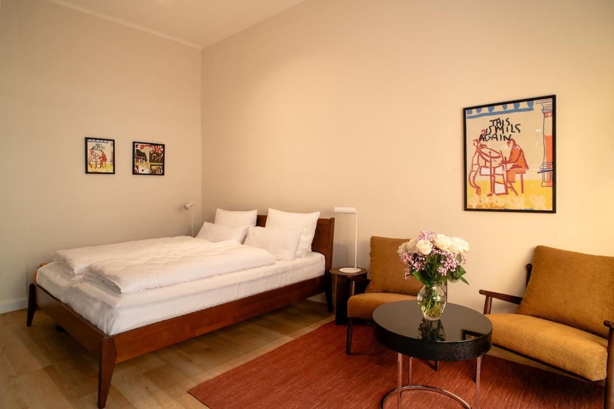 Stilvolle Suite Mitte Zentral und ruhig AP4 - 2