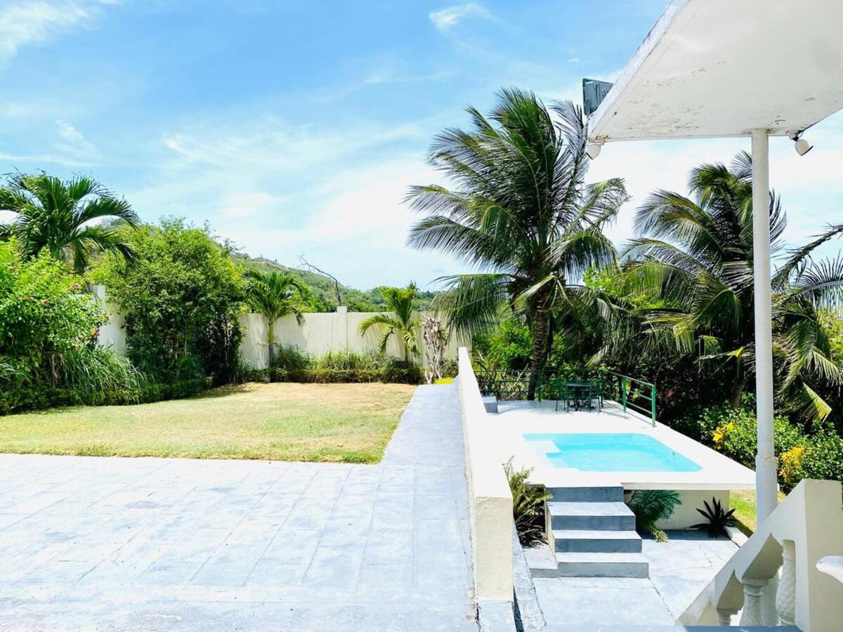 Sandys Oceanview Vacation Villa & Venue- 5-7bd - 3