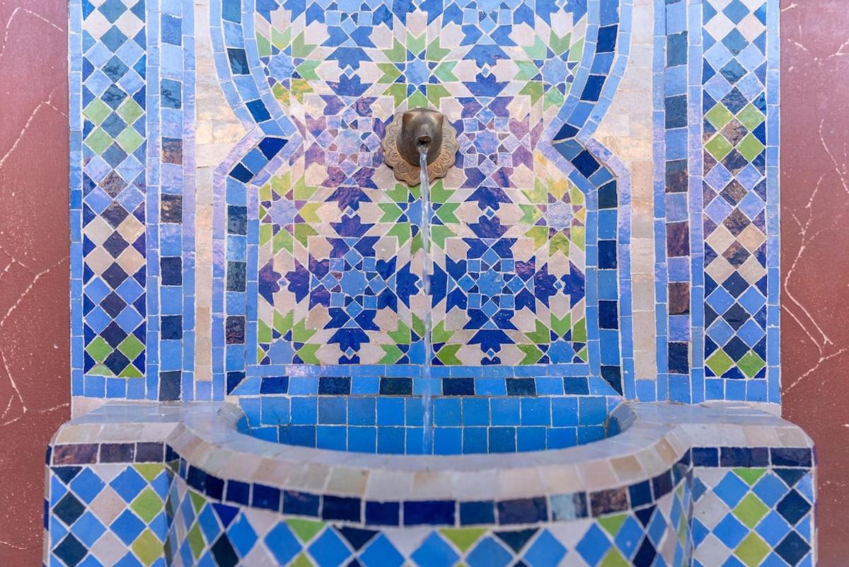 Elegant Family Apartment Jacuzzi &city center - 3