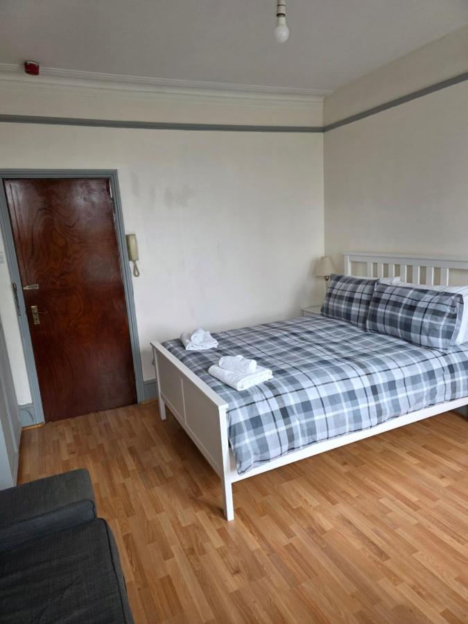 Bright studio apartment - 5