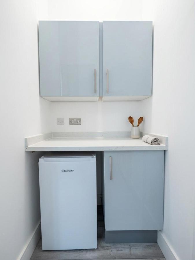 Stylish & Modern Ensuite Studio Room, Central London - 2