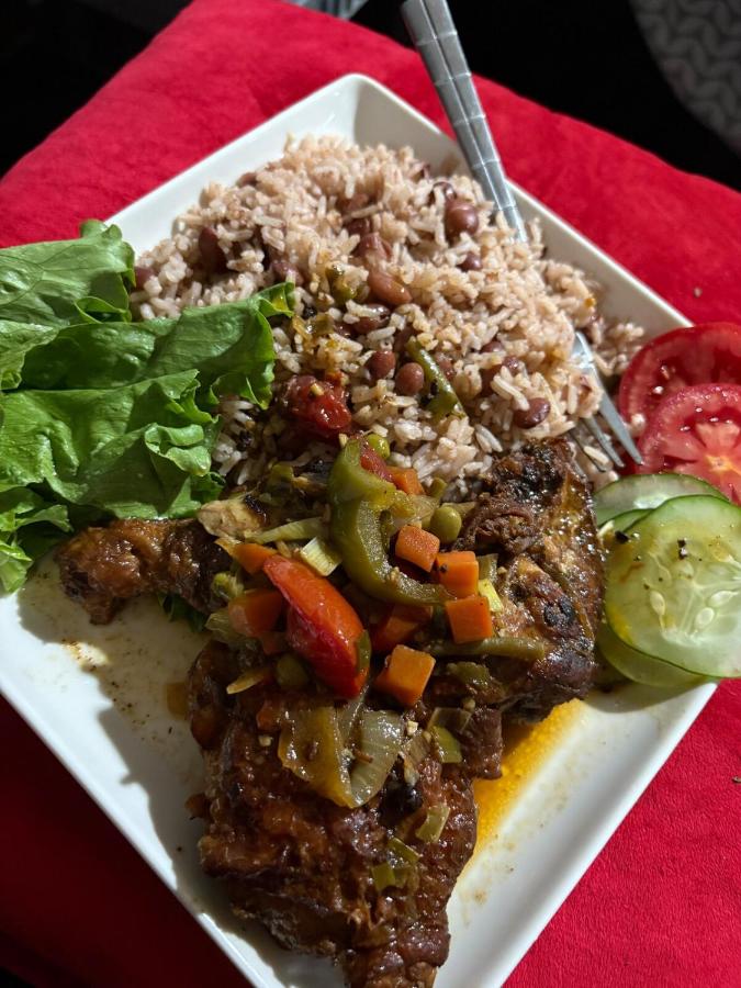 Riddim Vybz guesthouse - 4