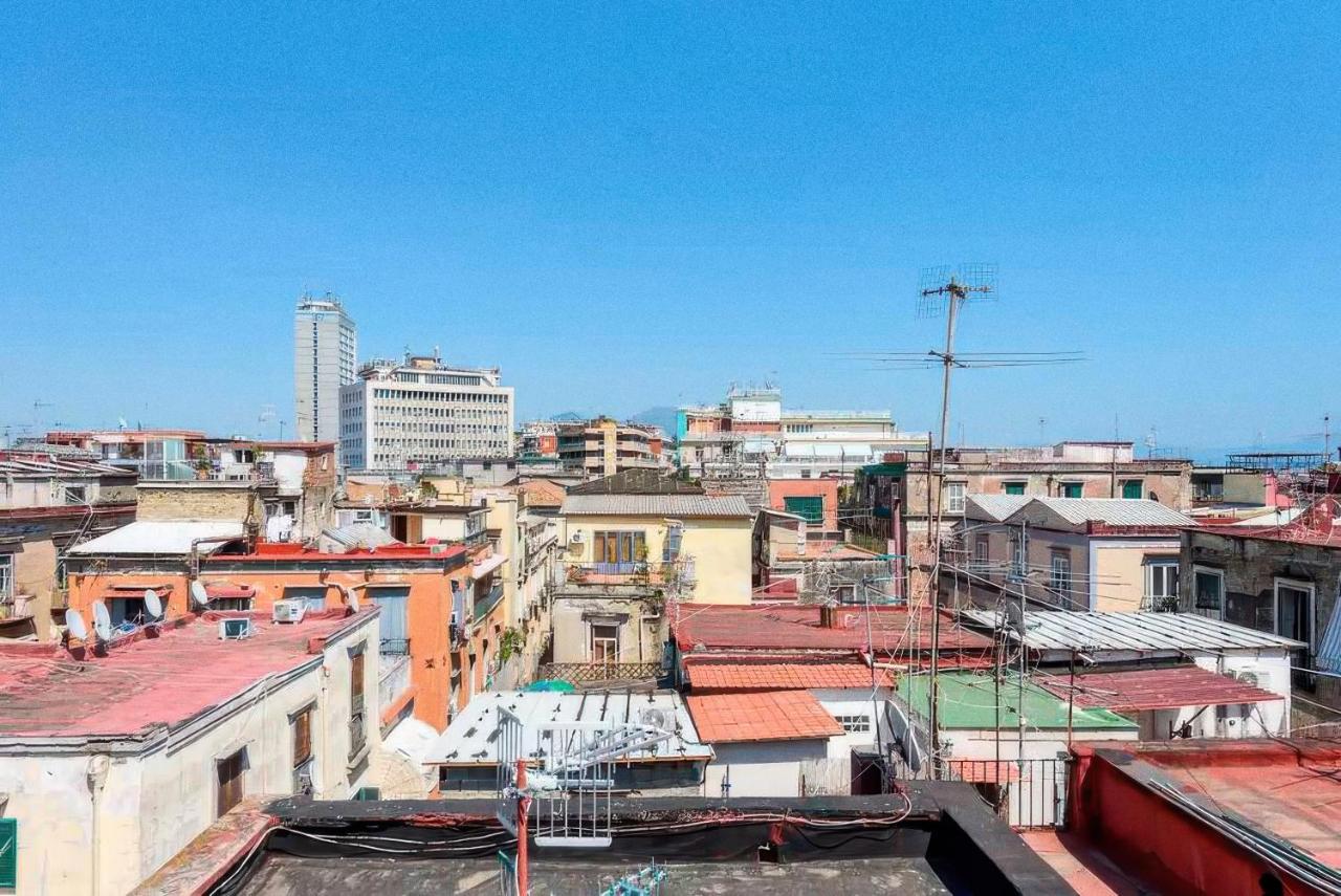 Roof Moon - La terrazza dei Quartieri Spagnoli - 3