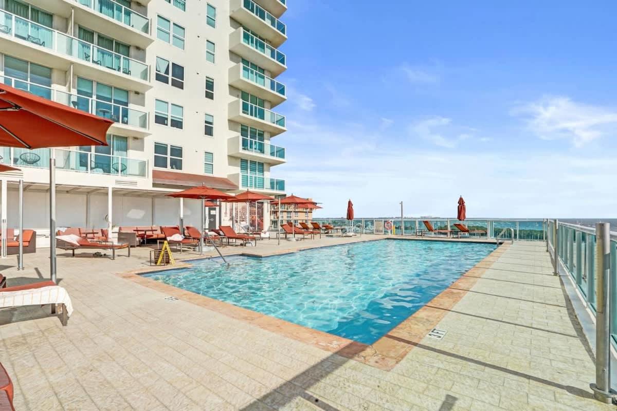 Bay and City View 2BR at The Arya - 4