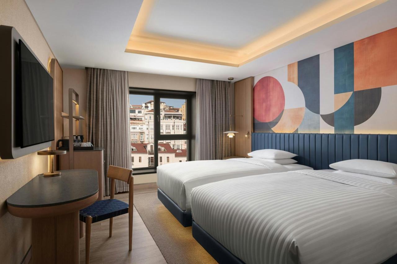 Deluxe Guest Room, 2 Twin Bed, City View