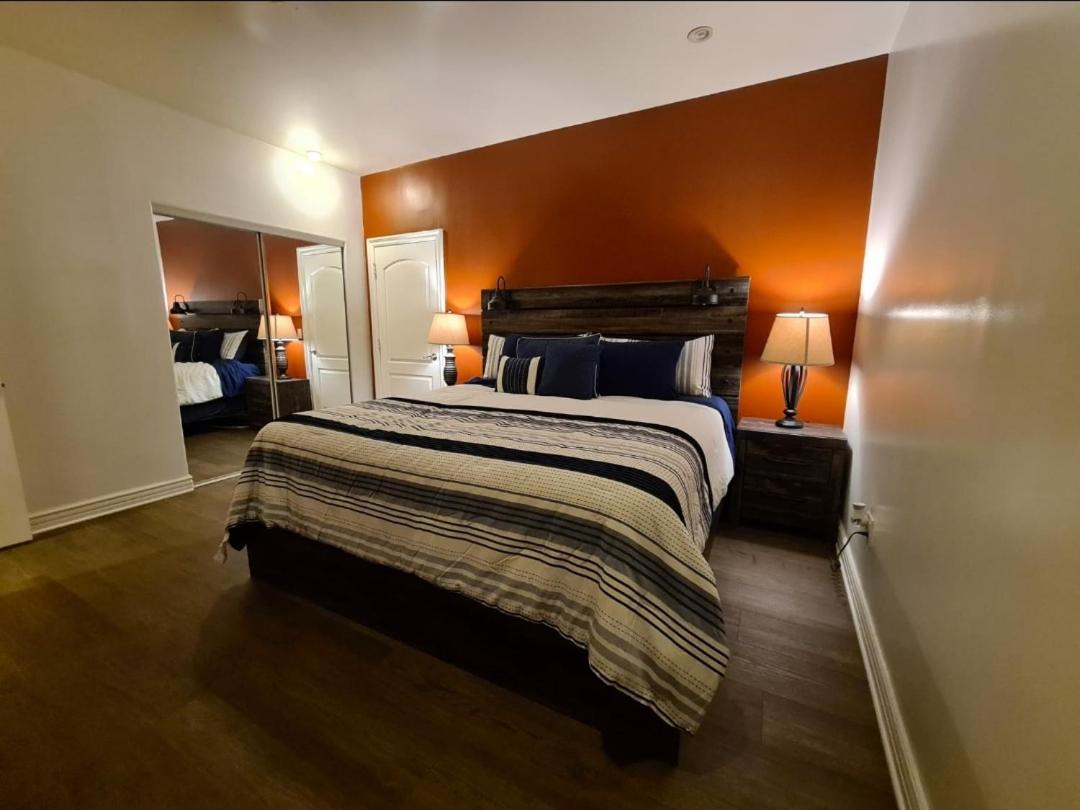 Modern 2 Bedroom Apartment Near Cedars Sinai, Rodeo Drive & Top LA Attractions