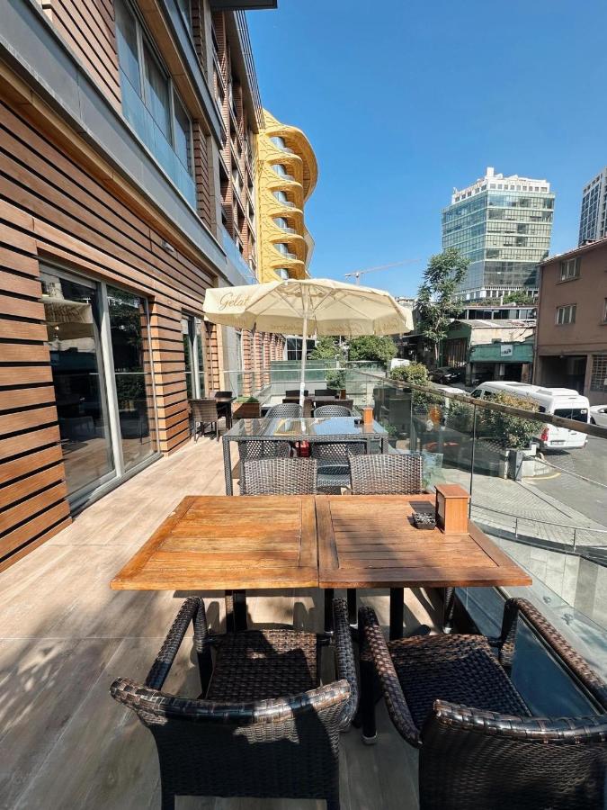 Modern Comfort Steps from Taksim - 5